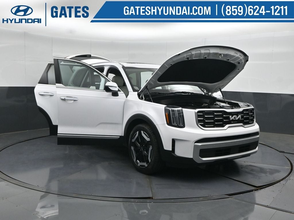 2024 Kia Telluride S - Photo 61