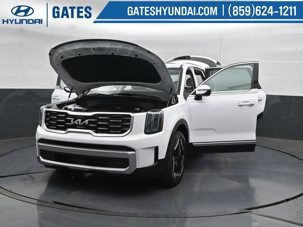 2024 Kia Telluride S - Photo 62