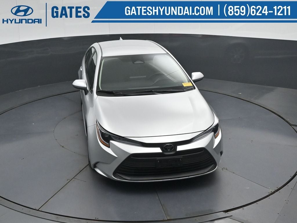 2025 Toyota Corolla LE - Photo 46