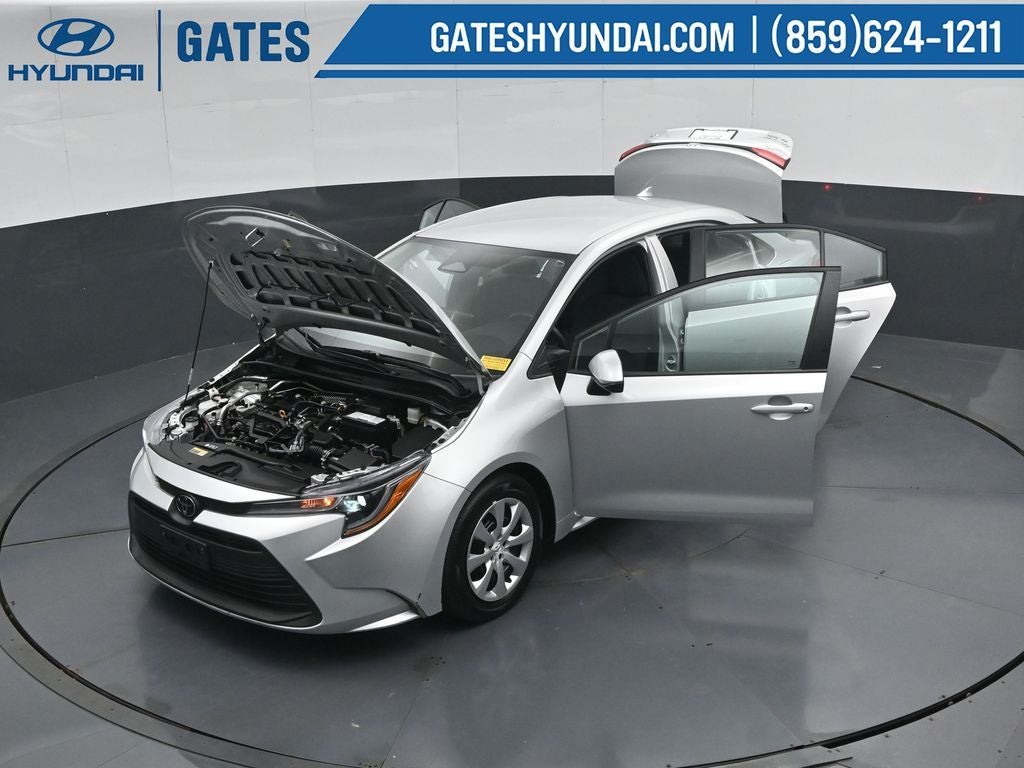 2025 Toyota Corolla LE - Photo 51