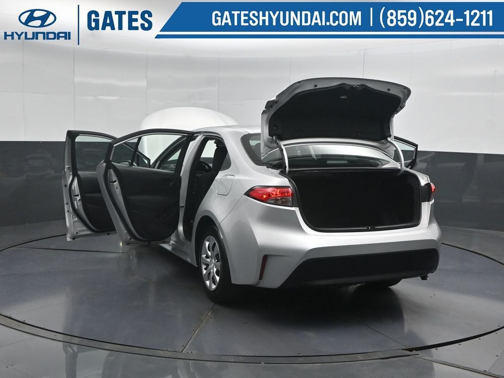 2025 Toyota Corolla LE - Photo 53