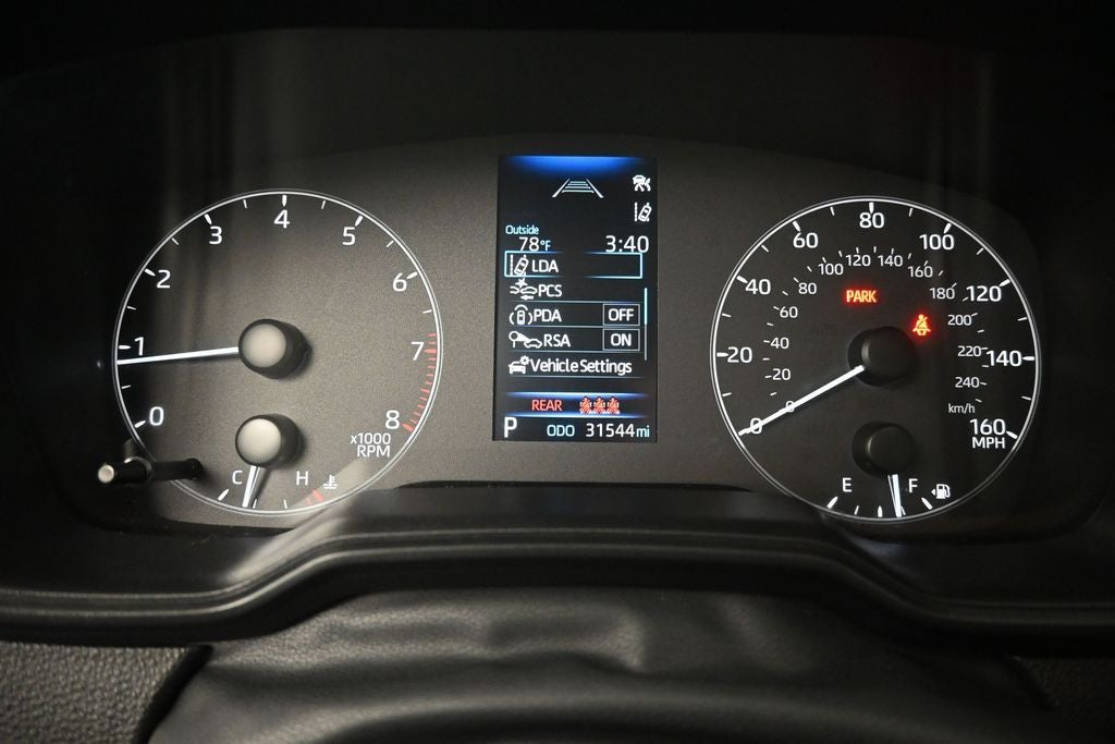 2024 Toyota Corolla LE - Photo 12