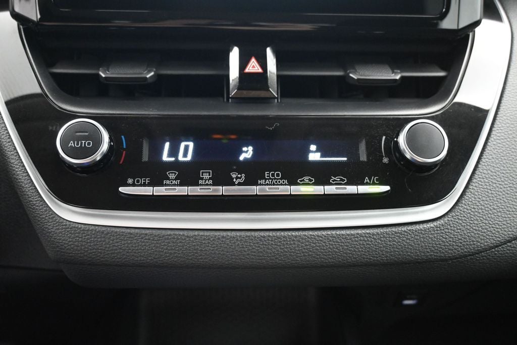 2024 Toyota Corolla LE - Photo 18