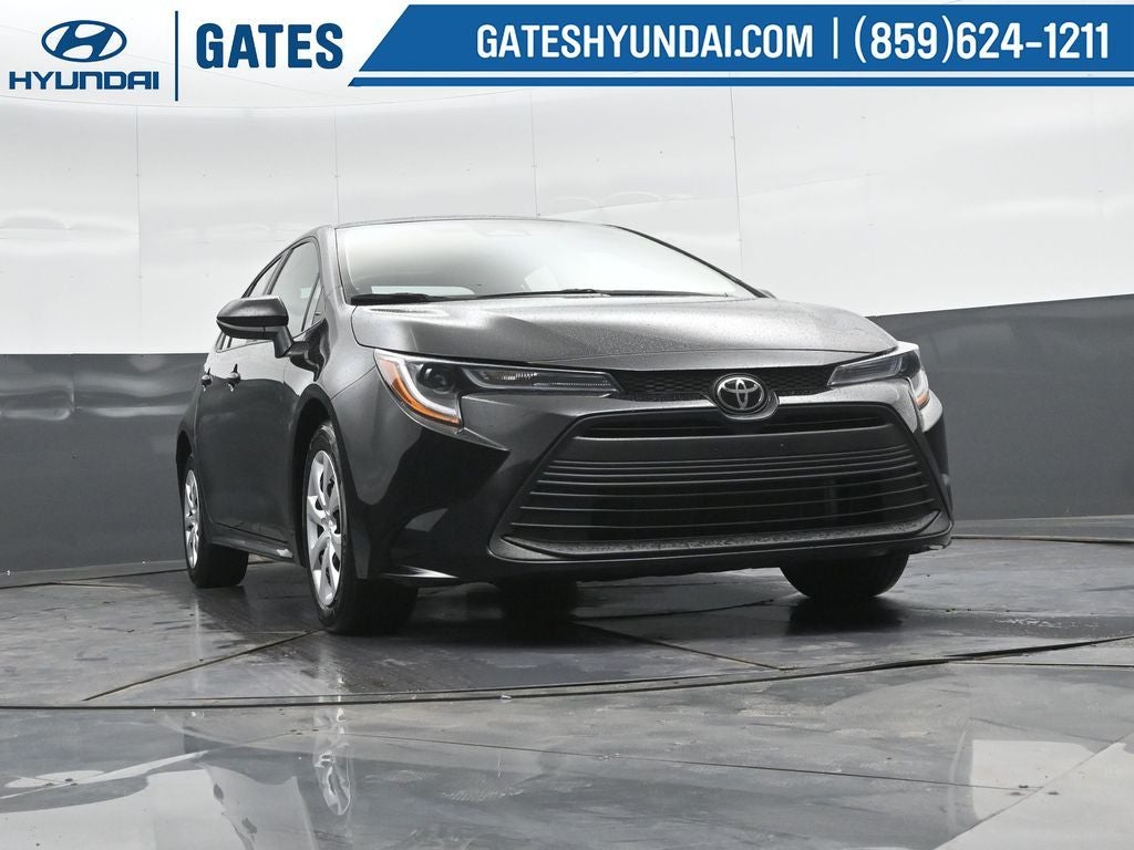 2024 Toyota Corolla LE - Photo 38