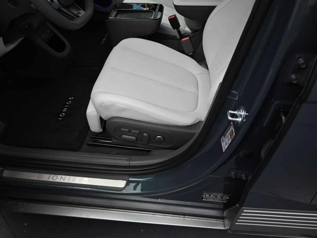 2026 Hyundai IONIQ 5 Limited AWD 20" Wheels