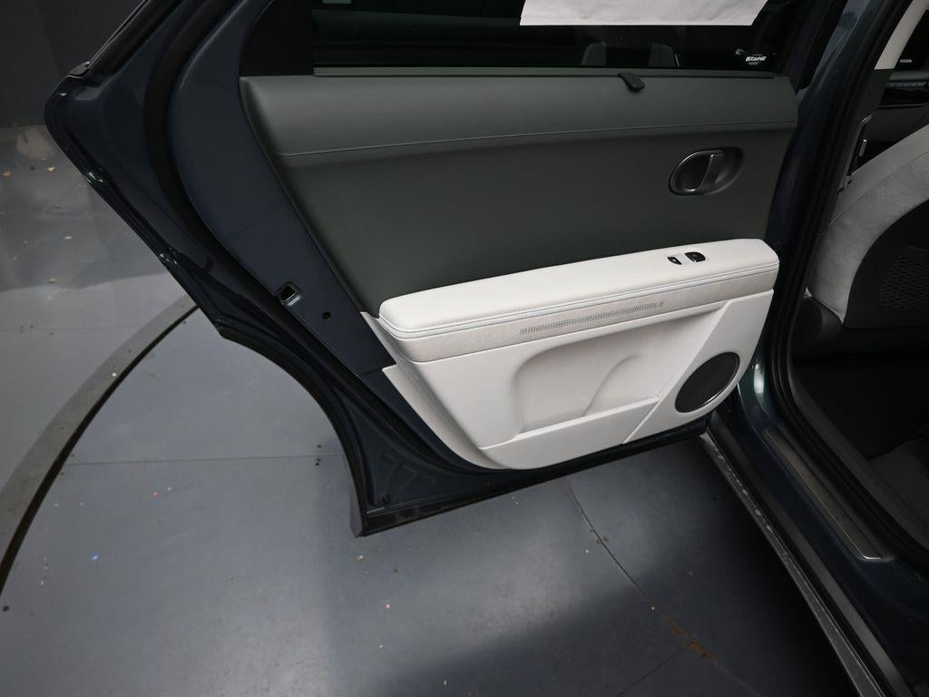 2026 Hyundai IONIQ 5 Limited AWD 20" Wheels