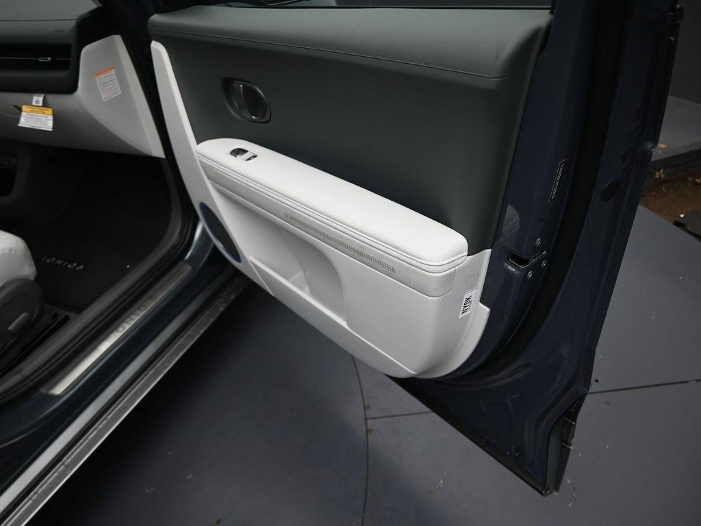 2026 Hyundai IONIQ 5 Limited AWD 20" Wheels