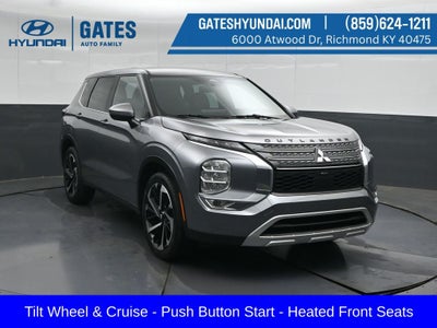 2023 Mitsubishi Outlander SE