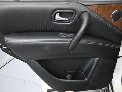 2016 INFINITI QX80 Base