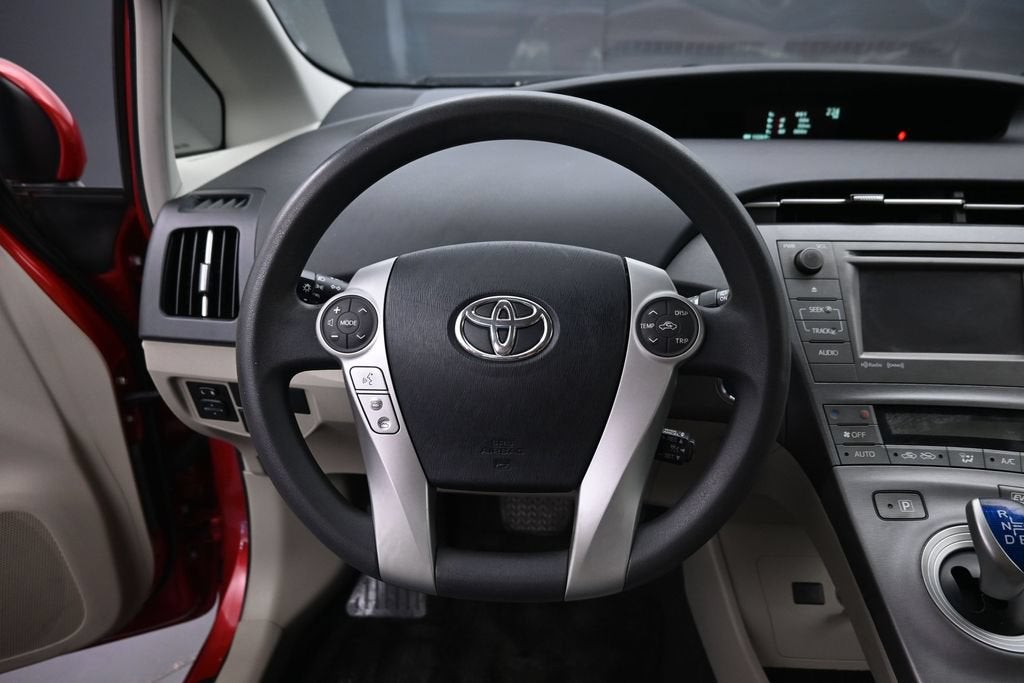 2013 Toyota Prius Three - Photo 22