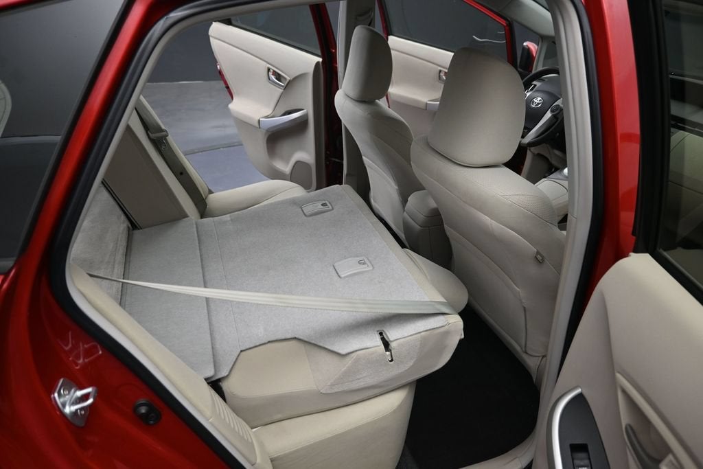 2013 Toyota Prius Three - Photo 28