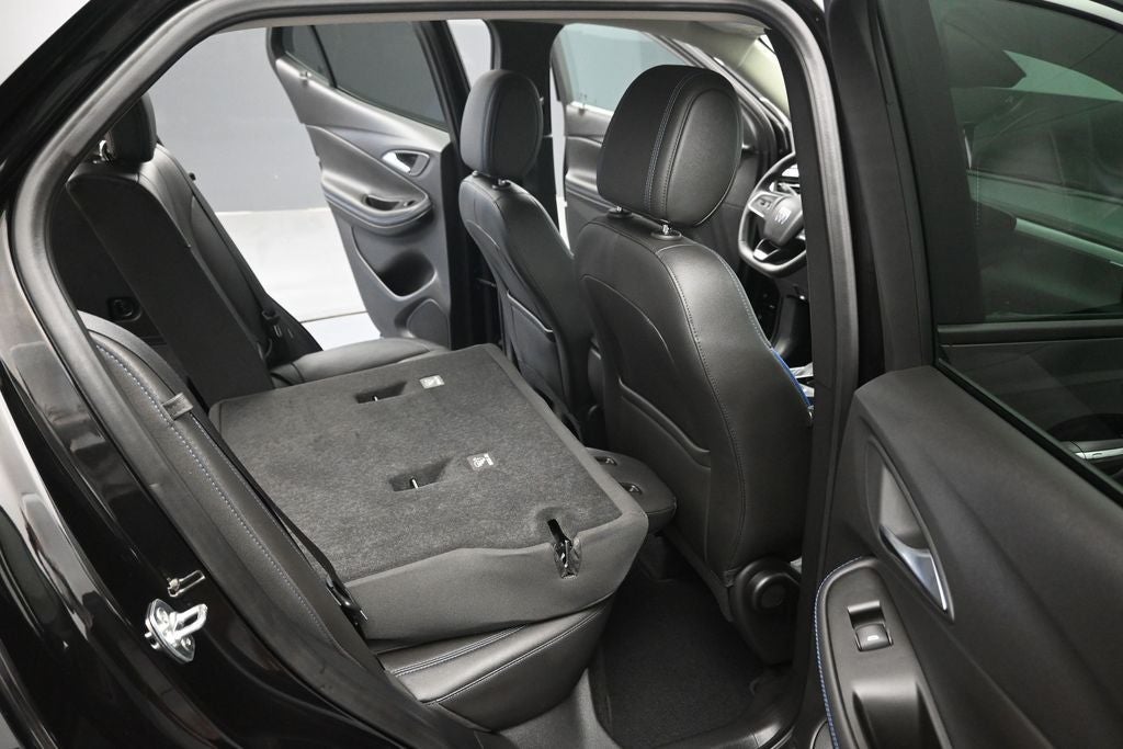 2025 Buick Encore GX Sport Touring - Photo 25