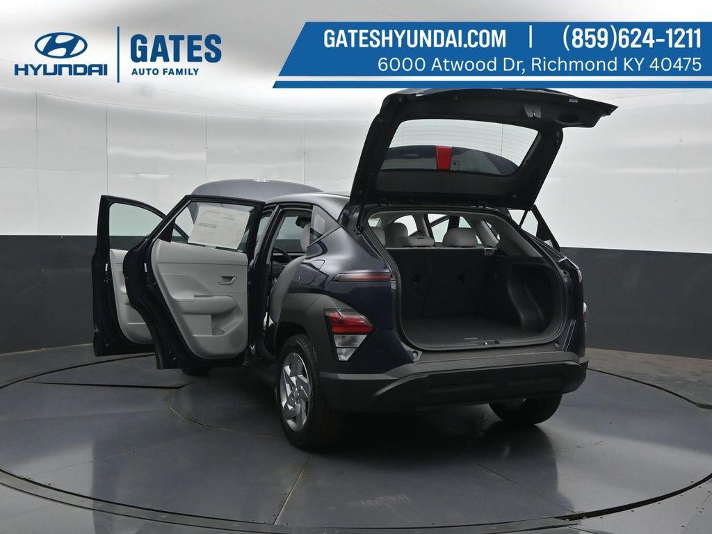 2027 Hyundai KONA SE