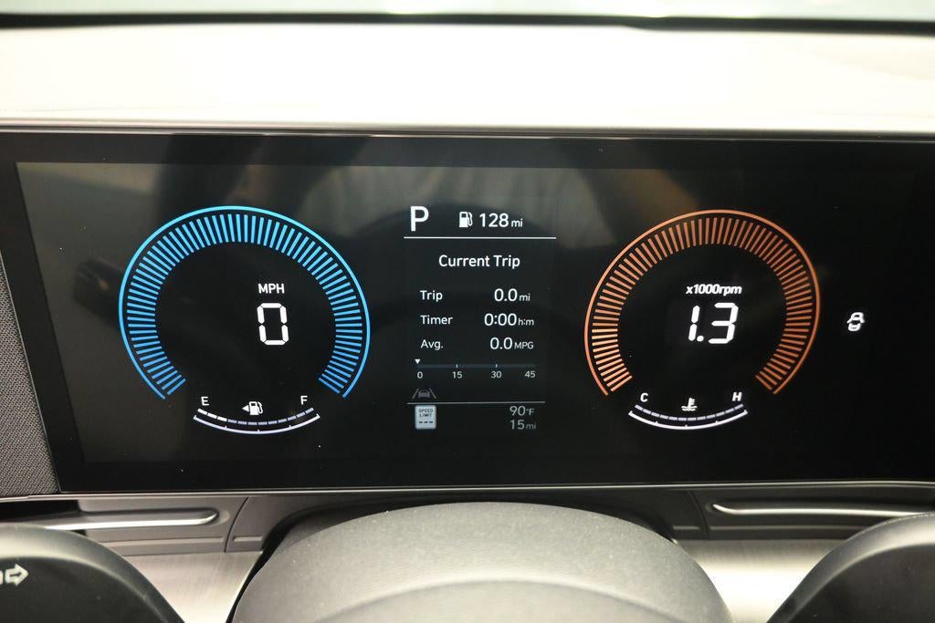 2027 Hyundai KONA SE