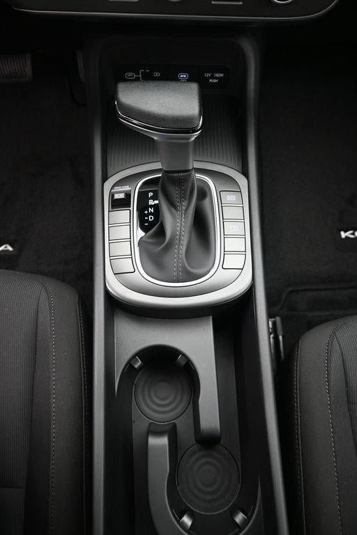 2027 Hyundai KONA SE