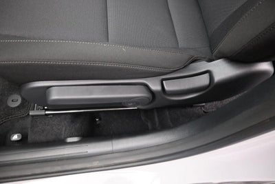 2027 Hyundai KONA SE