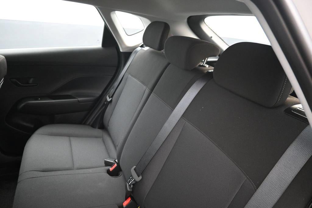 2027 Hyundai KONA SE