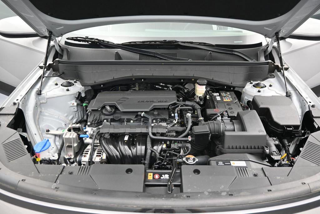 2027 Hyundai KONA SE