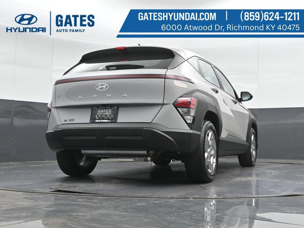 2027 Hyundai KONA SE