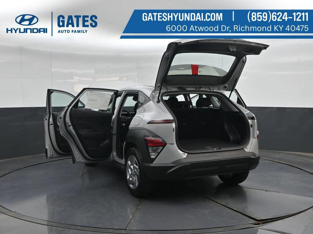2027 Hyundai KONA SE