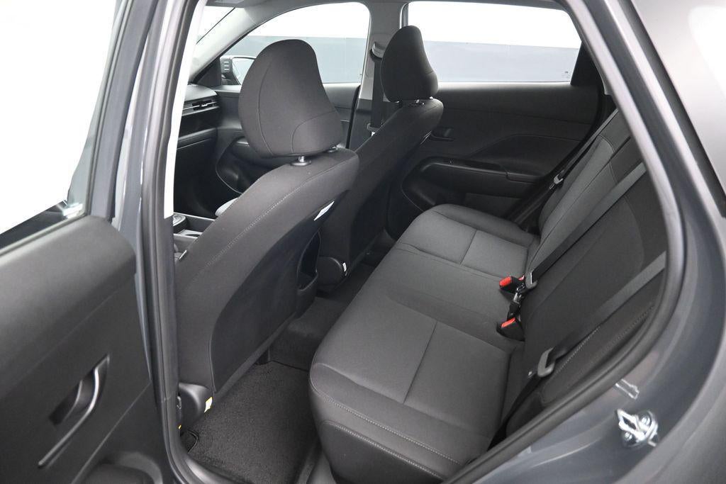 2027 Hyundai KONA SE