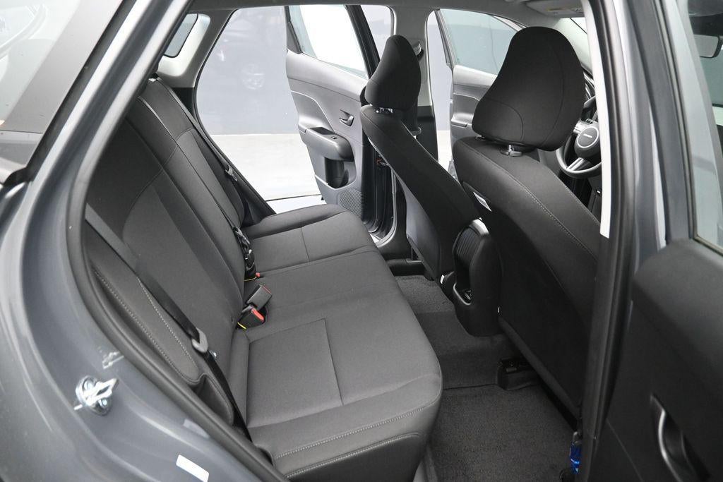 2027 Hyundai KONA SE