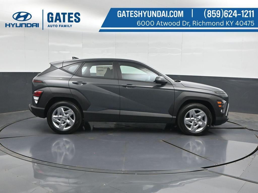 2027 Hyundai KONA SE
