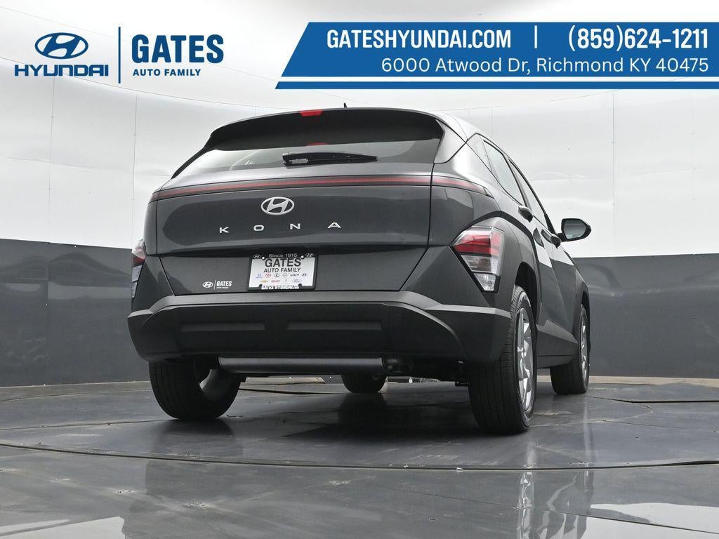 2027 Hyundai KONA SE