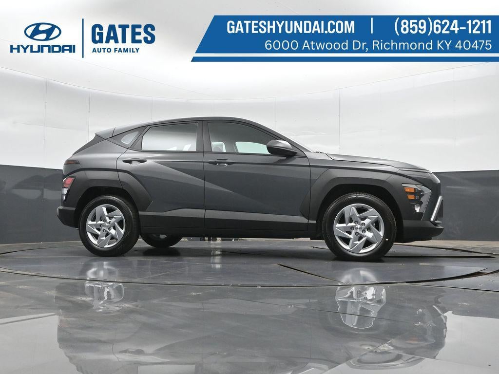 2027 Hyundai KONA SE