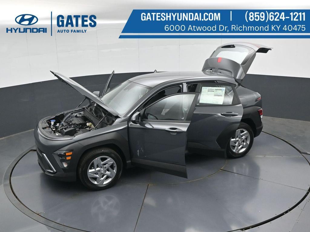2027 Hyundai KONA SE