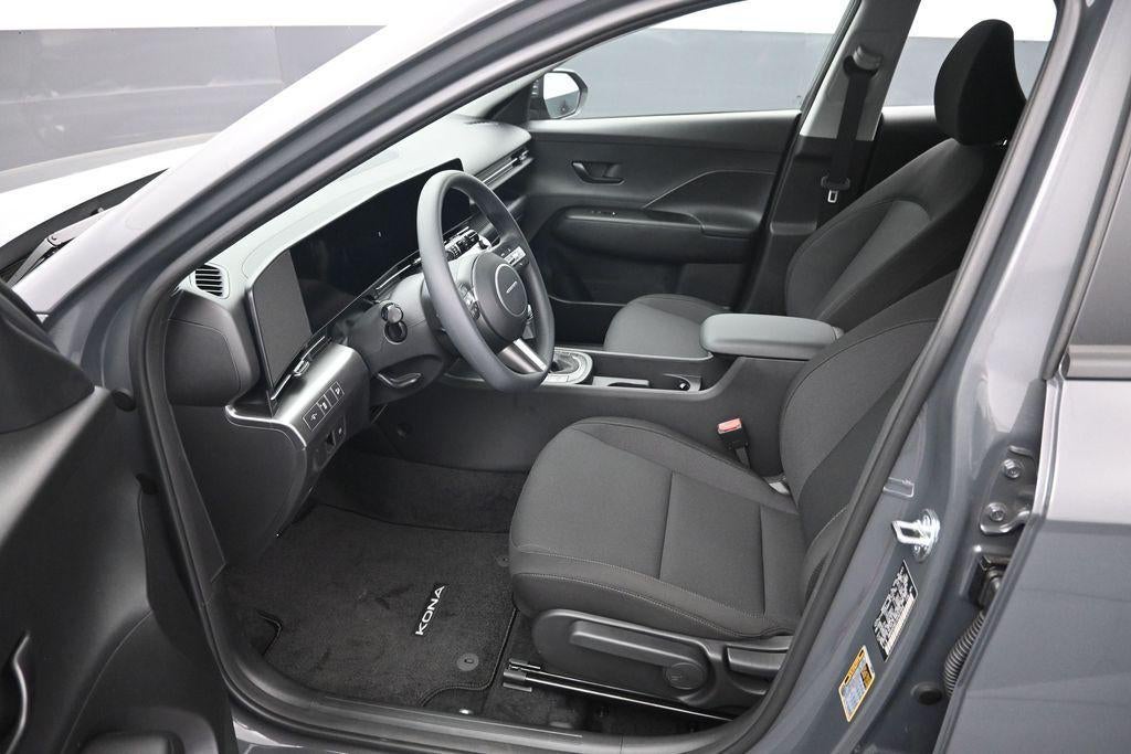 2027 Hyundai KONA SE