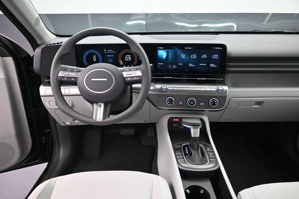 2027 Hyundai KONA SE