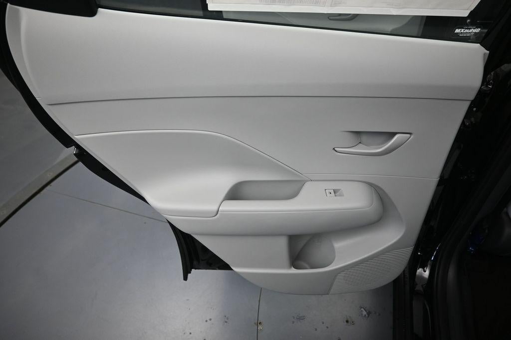 2027 Hyundai KONA SE