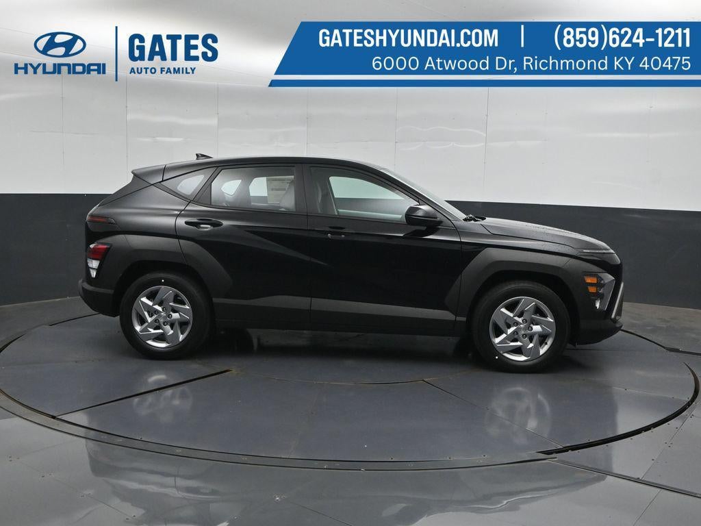 2027 Hyundai KONA SE