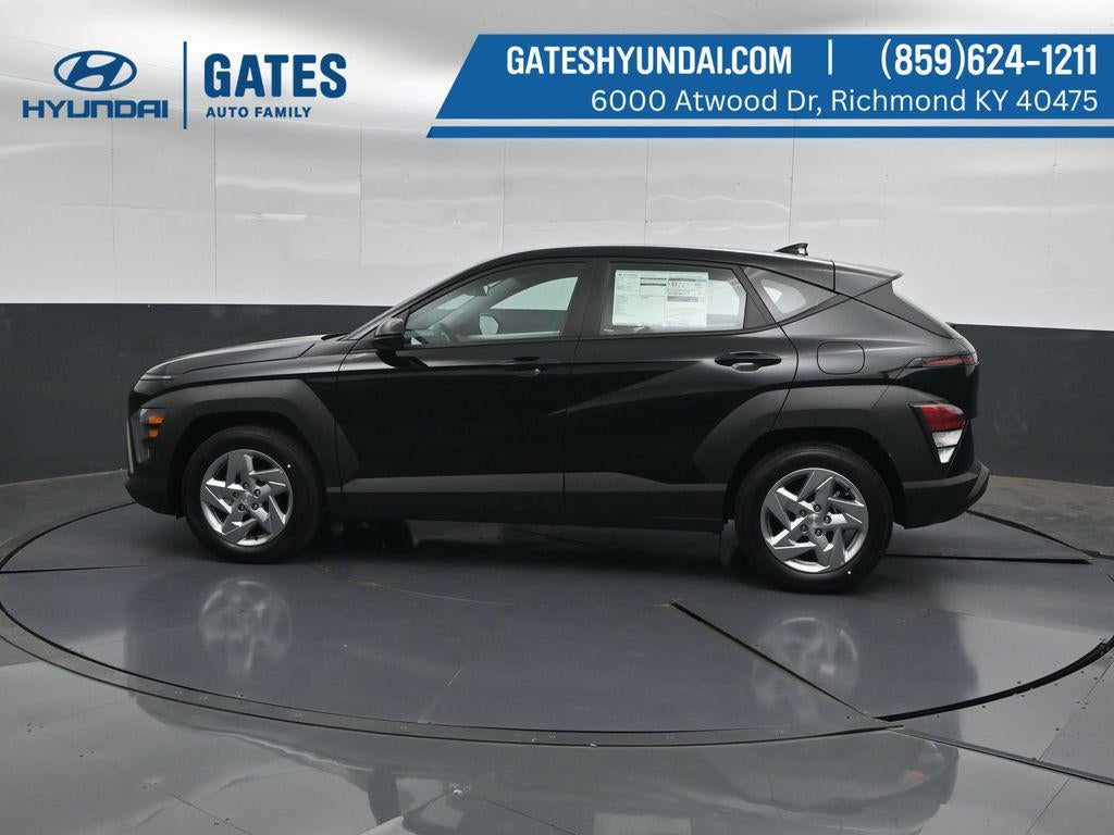 2027 Hyundai KONA SE