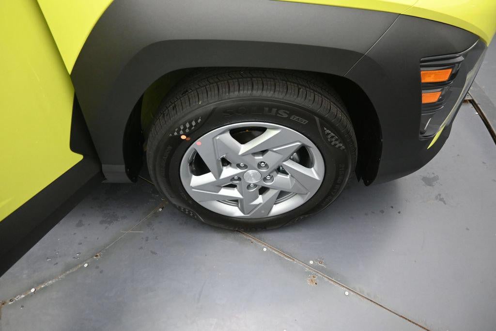 2027 Hyundai KONA SE