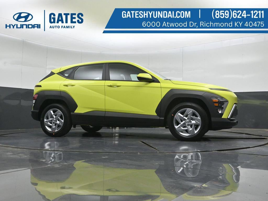 2027 Hyundai KONA SE