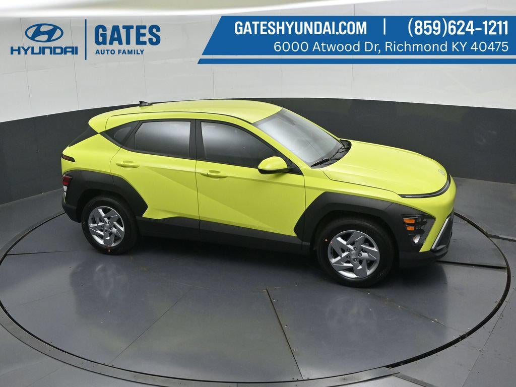 2027 Hyundai KONA SE