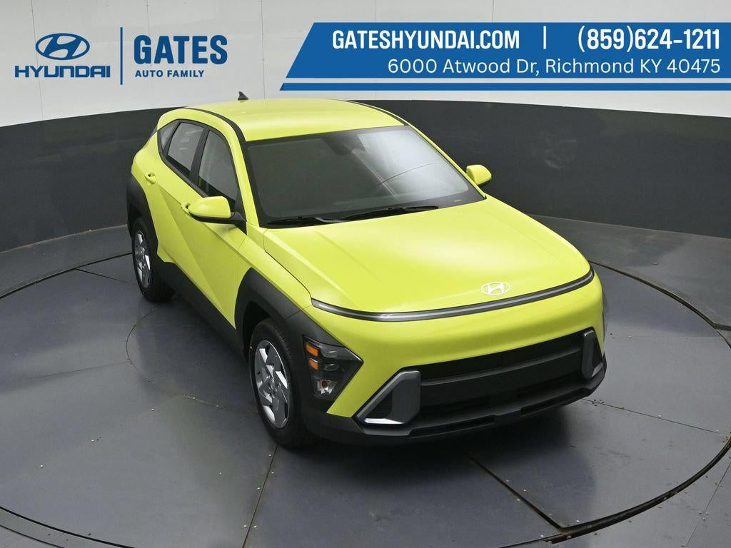 2027 Hyundai KONA SE