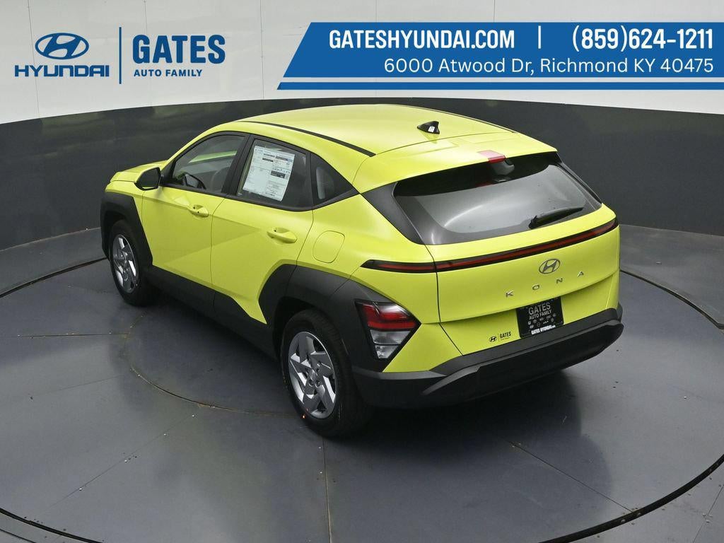2027 Hyundai KONA SE