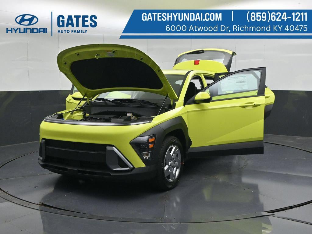 2027 Hyundai KONA SE