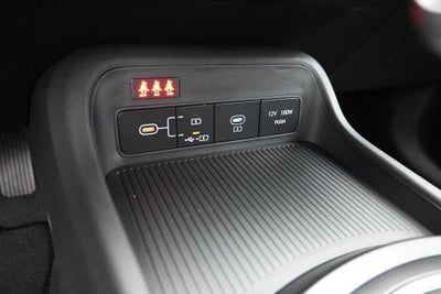 2027 Hyundai KONA SE
