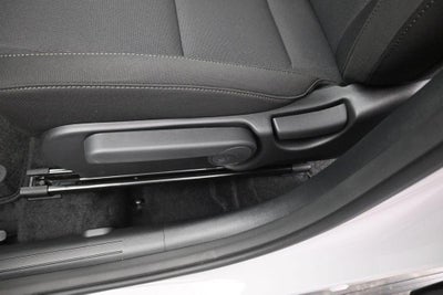 2027 Hyundai KONA SE