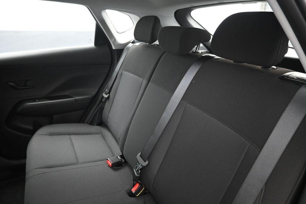2027 Hyundai KONA SE