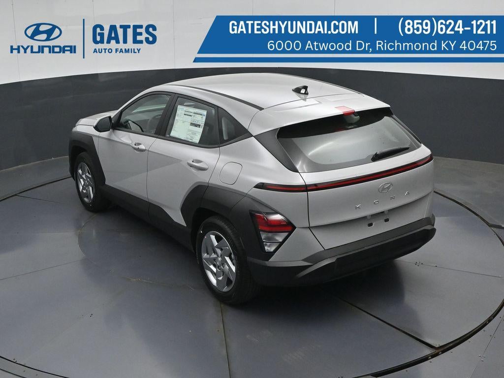 2027 Hyundai KONA SE