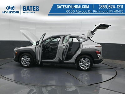 2027 Hyundai KONA SE