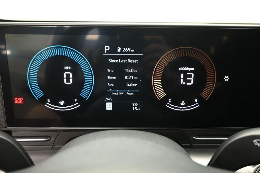2027 Hyundai KONA SE