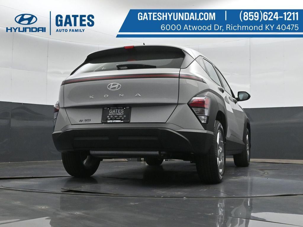 2027 Hyundai KONA SE
