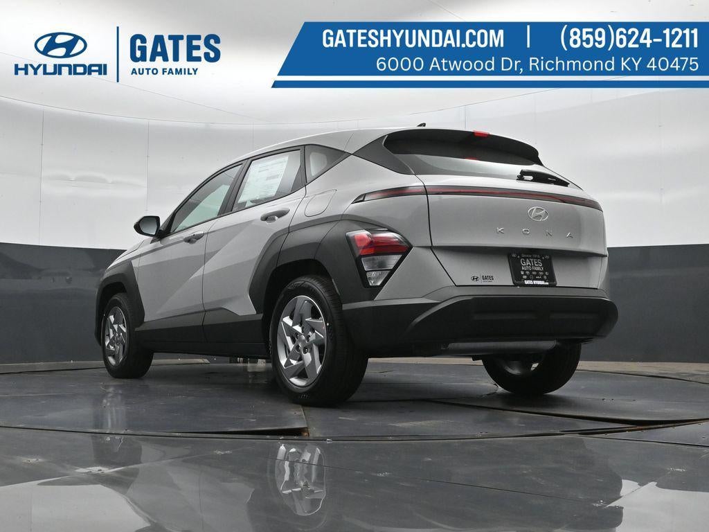 2027 Hyundai KONA SE