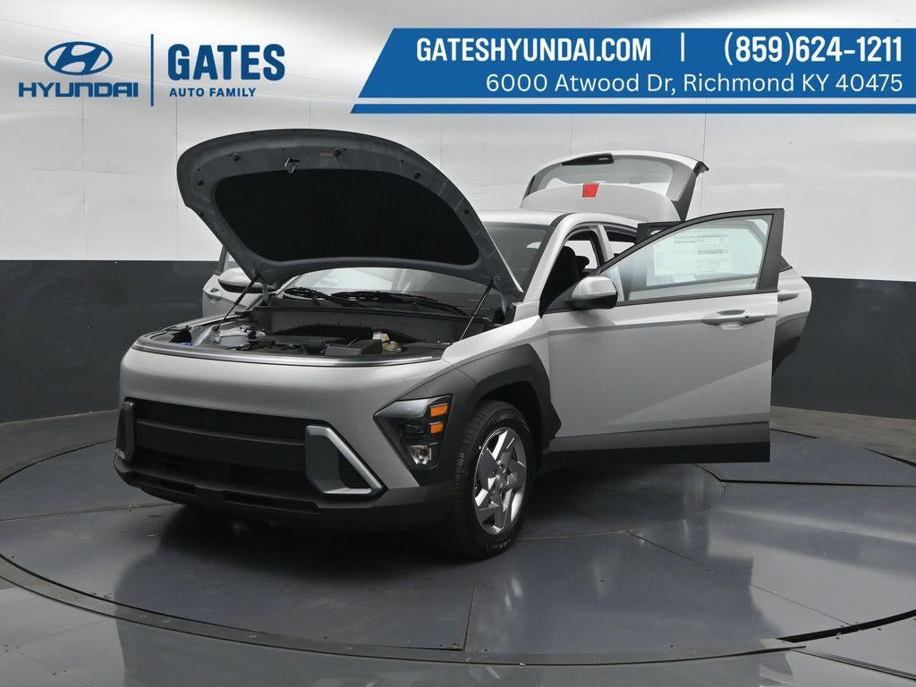 2027 Hyundai KONA SE